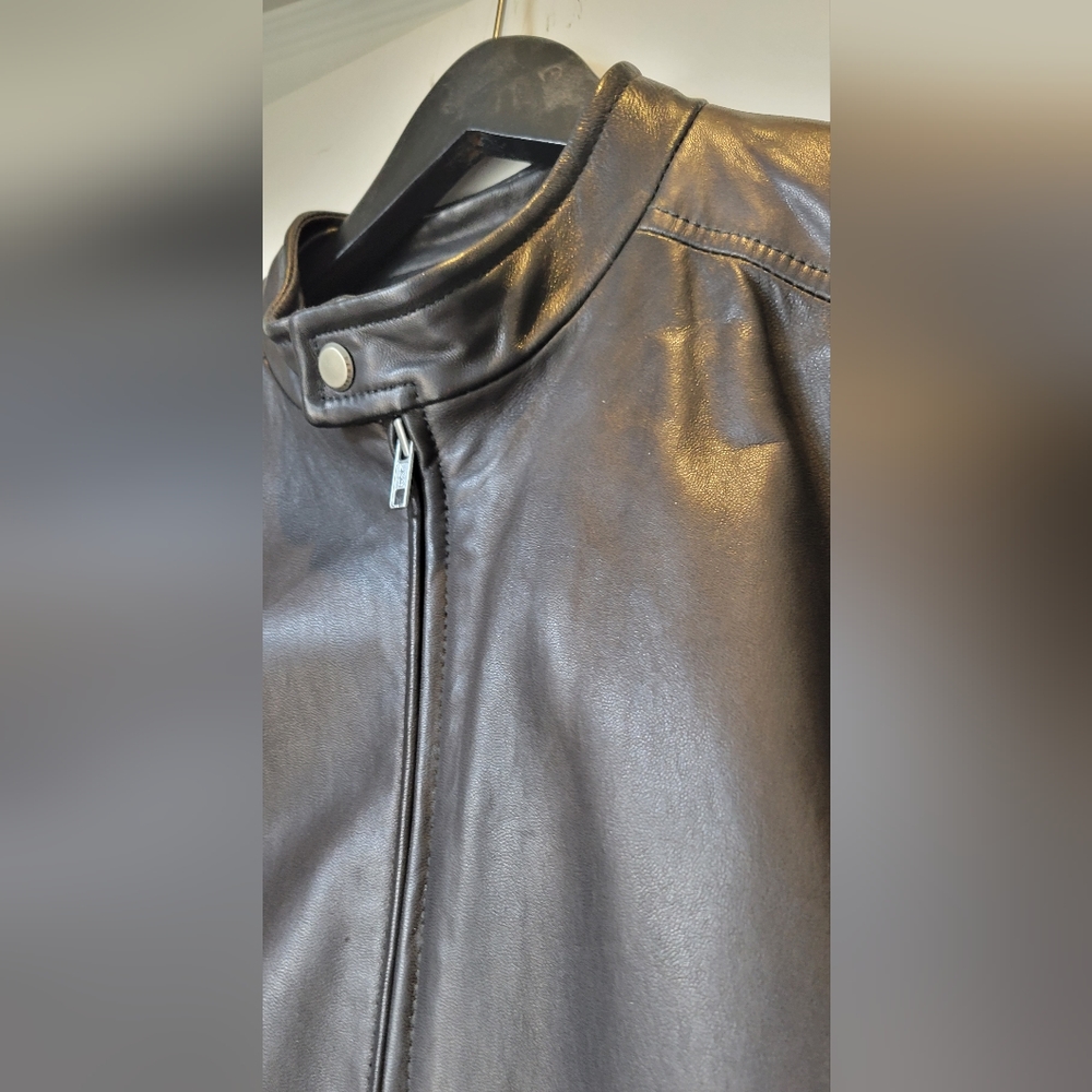Danier outershell genuine leather.Beautifull And So So Soft